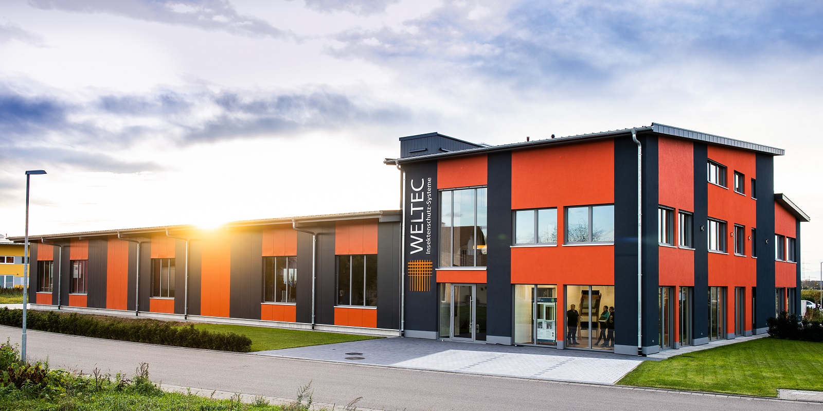 Bürogebäude Weltec 1600x800